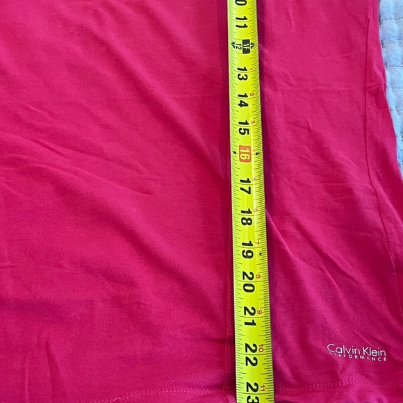 Calvin Klein Performance Black and Pink Leggings and Top - Picture 7 of 10